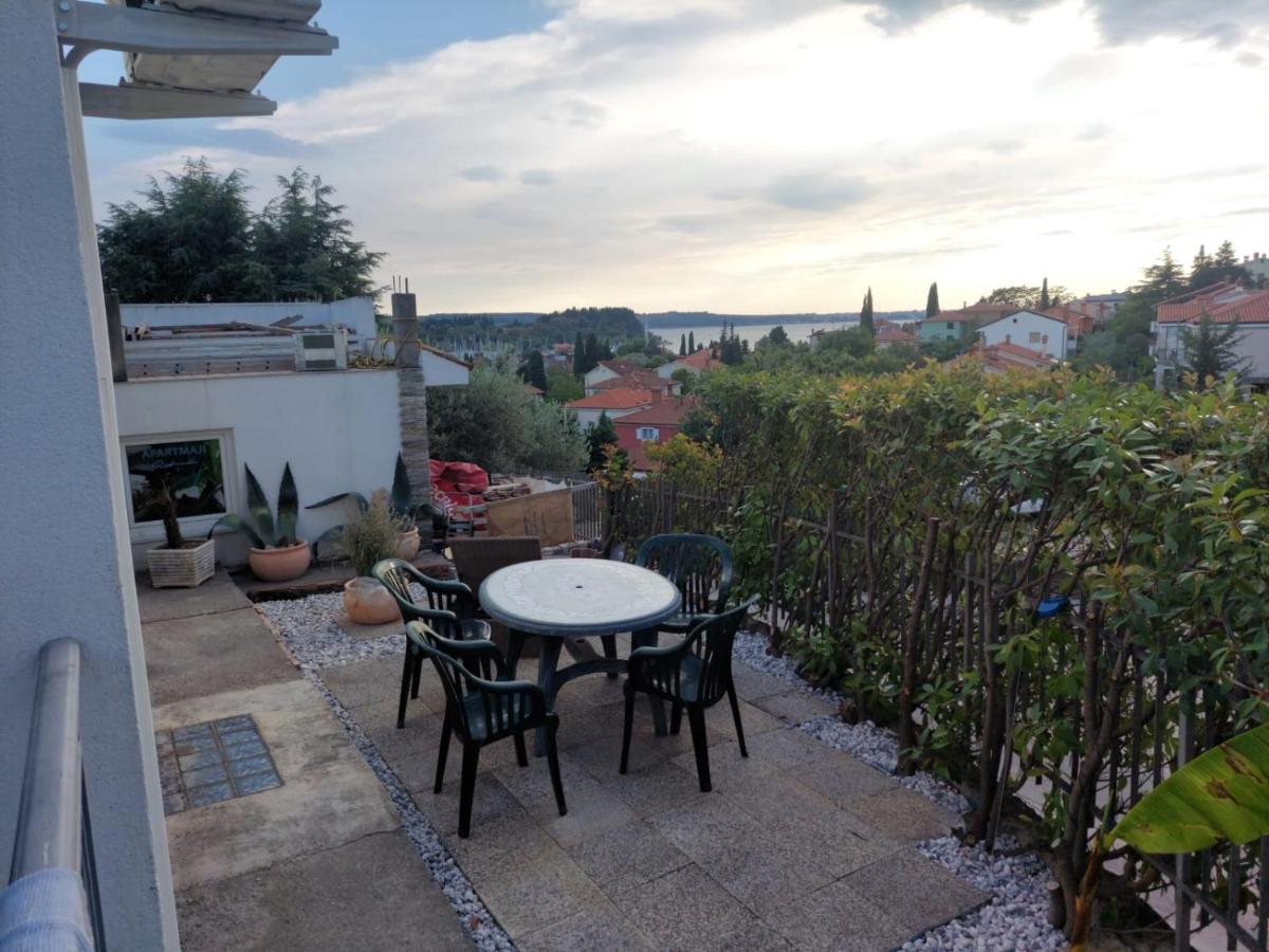 Apartment Rafaello Порторож Екстериор снимка